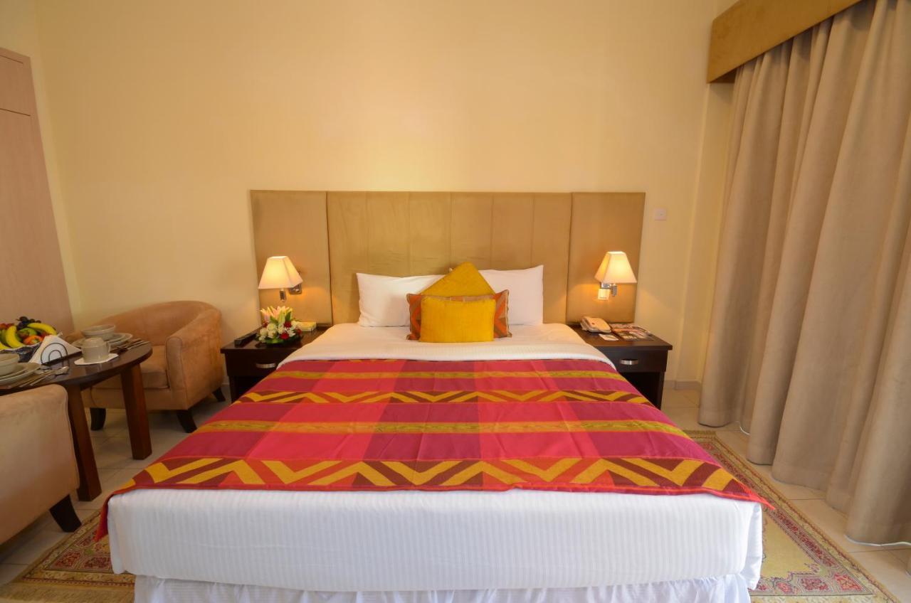 Parkside Hotel Apartment Dubai Eksteriør billede